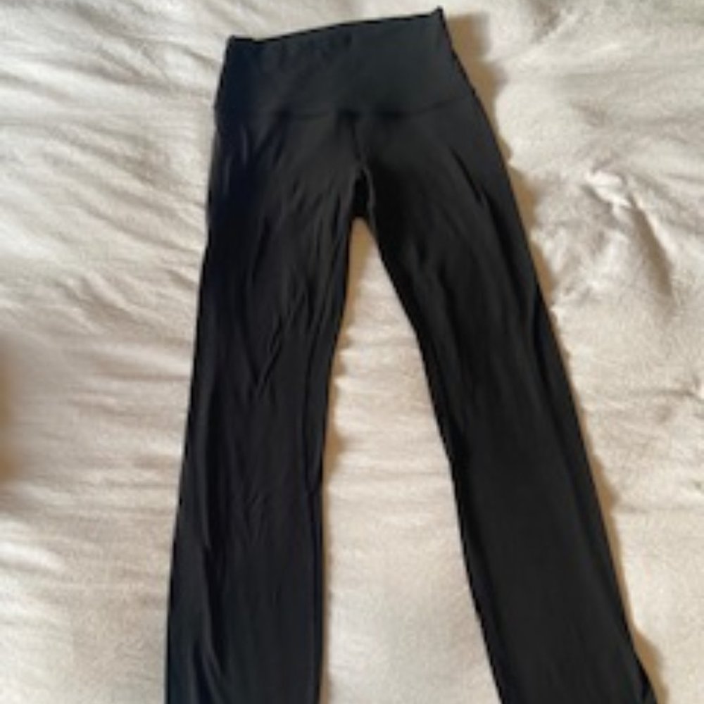Lulu Lemon Align Pant 25"